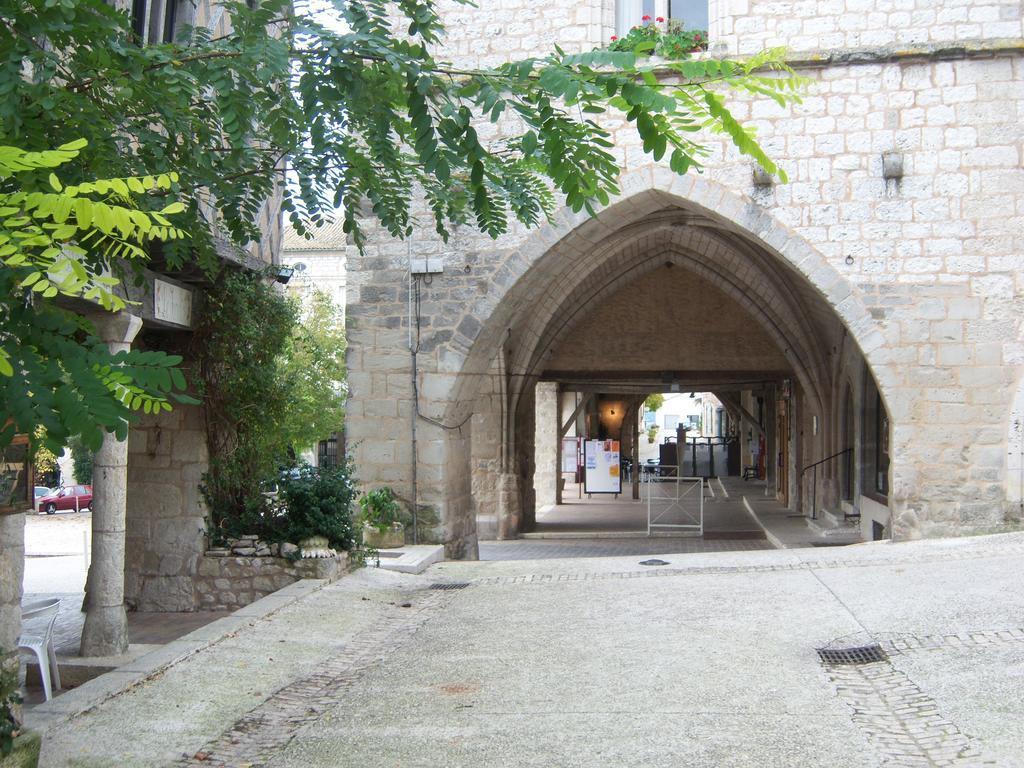 Petit Gite Des Augustins Monflanquin Luaran gambar